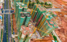 龙光玖珑臺三期建设进度（摄于2019-6）