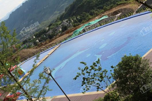 麒龙·香山美域游泳池