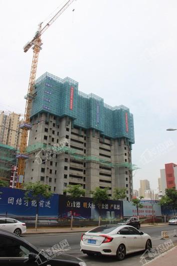 中国铁建·清溪国际璟园楼栋在建中