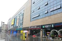 金辉贤林信步附近的江南时代购物中心