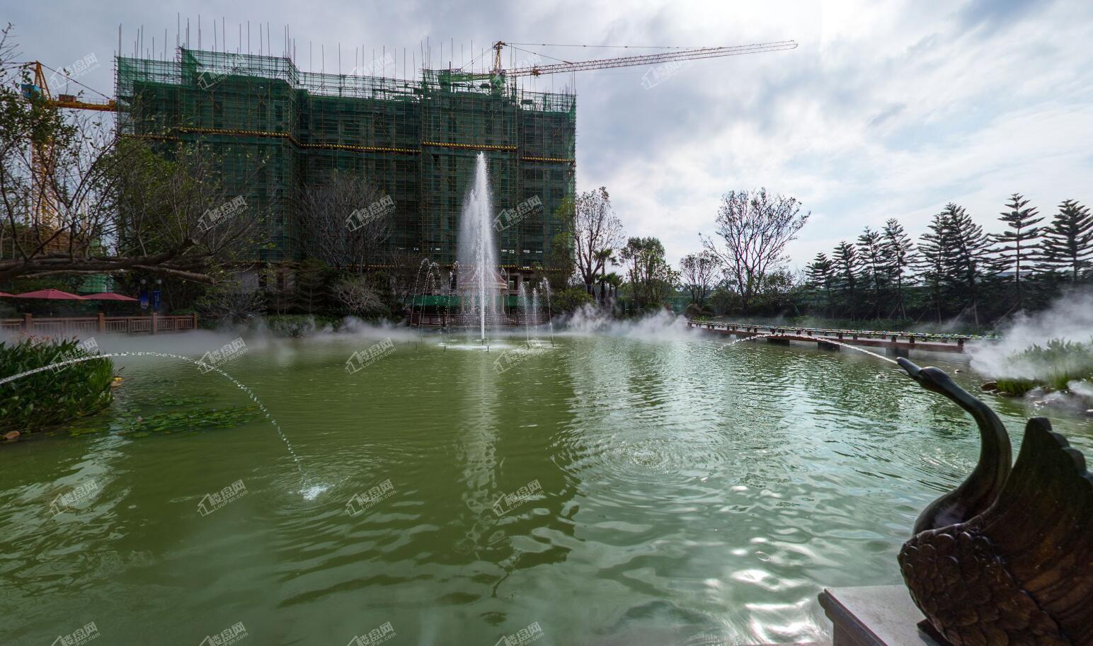 钦州恒大学府中央喷泉实景图