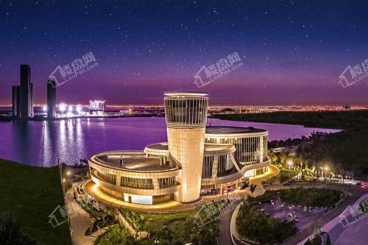 世茂起雲湾周边游艇俱乐部夜景