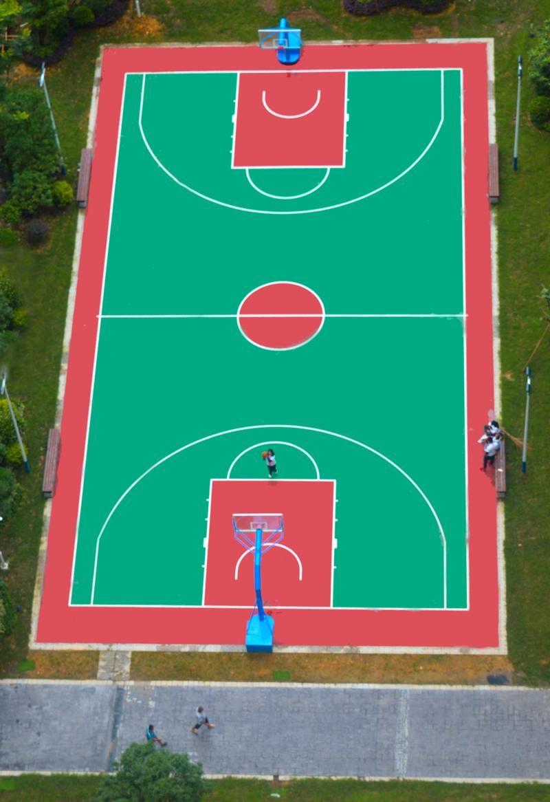 小区篮球场实景图