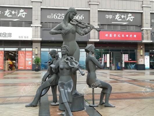 华宇·龙州府广场雕塑