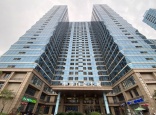 中港白金大厦带8.2米挑高酒店式步入大堂，配有6部电梯！