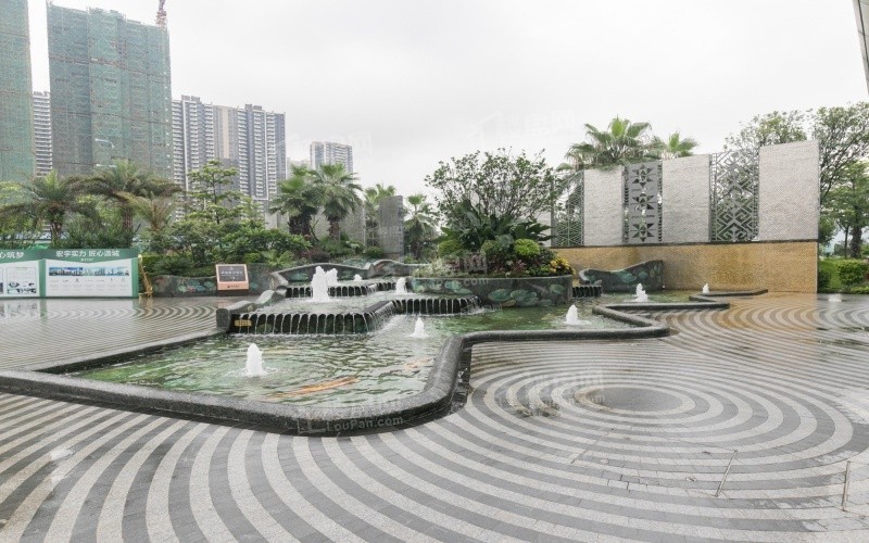 宏宇天御江畔实景图