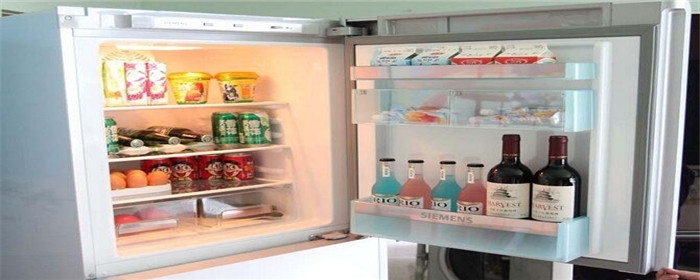 新买的冰柜有刺鼻气味怎么办