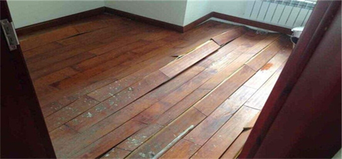 瓷砖上面可以直接铺木地板吗