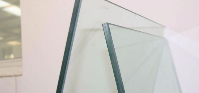 钢化玻璃容易碎裂吗