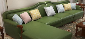墨绿色沙发配什么颜色沙发垫