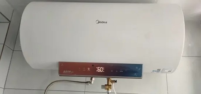电热水器洗澡时需要断电吗