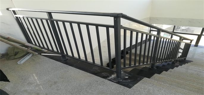 楼梯护栏国家标准尺寸
