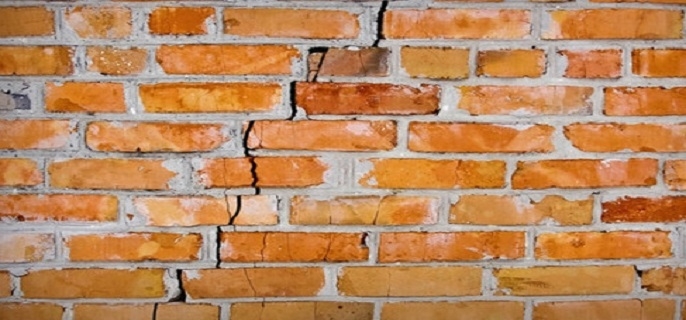 墙面裂缝是什么原因导致的