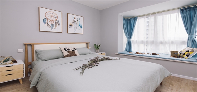 卧室装灯扇好不好呢