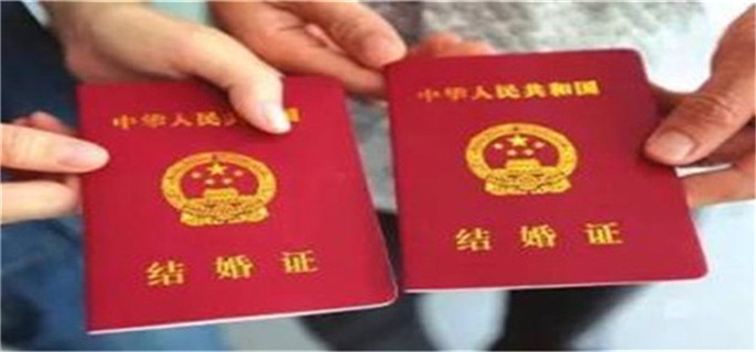 房产证上的人死了咋过户