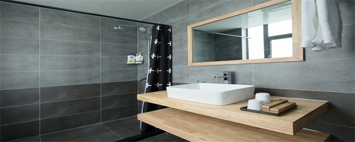 浴巾架放在什么位置好