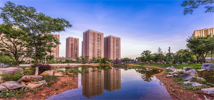 有土地证没房产证算违章吗