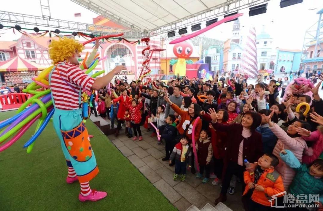 吾悦广场开业倒计时一周年盛典11月16日盛启!