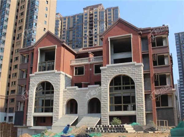 东方今典中央城