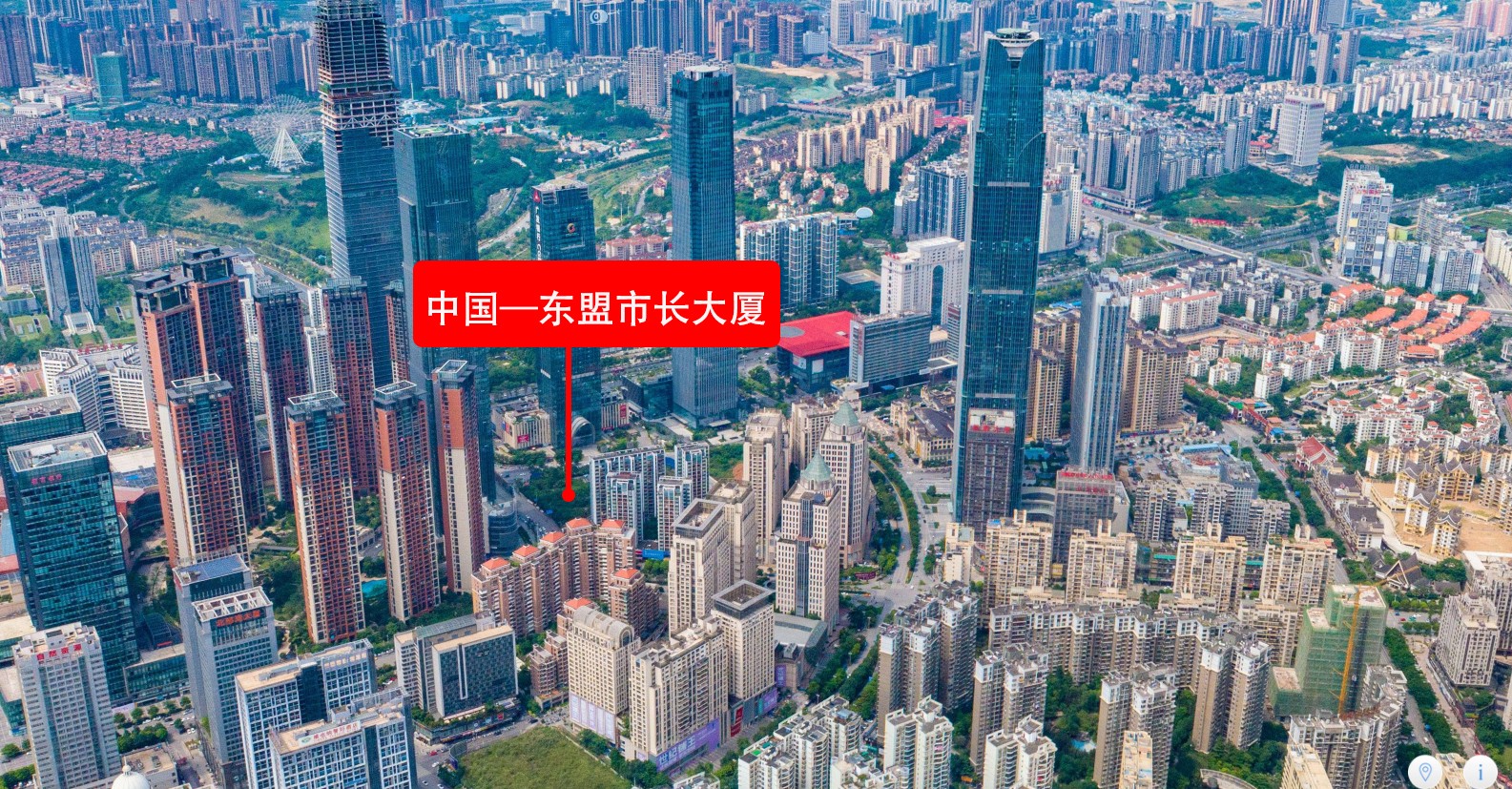而且中国—东盟市长大厦大楼周围还有三祺广场,龙光世纪大厦,九洲国际