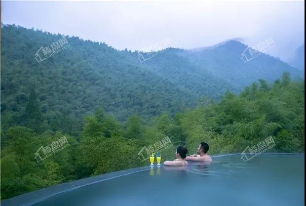 [十亩·泉生活]再现往昔泉温暖