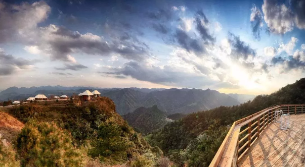 妙景天成 | 伴山而居 述说生活的悠然与诗意!