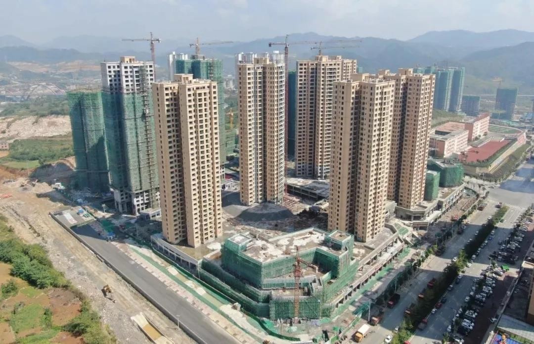 中鼎华城丨毕节经济正待腾飞,他们已经出手了!-毕节楼盘网