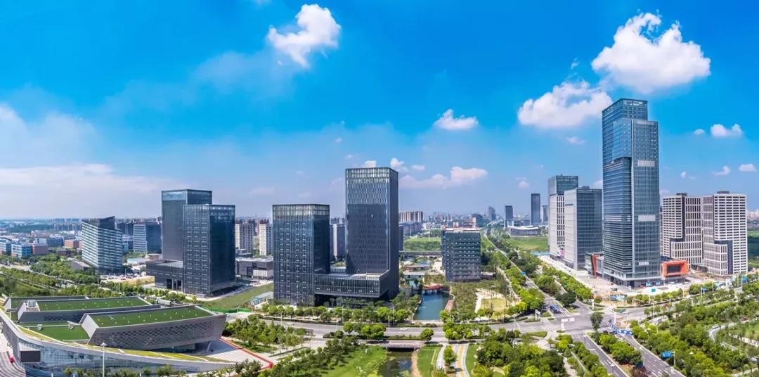 扬州环球金融城33-65㎡恒温带装修交付,均价7088元/㎡起!