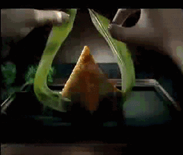 1917483702351.gif 04.gif