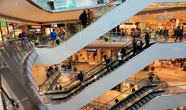 金鹏99城市广场8万方综合体近在家门口3折开启逛吃模式