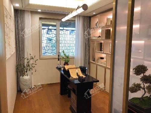 涿州德信御府户型图-样板间户型解析