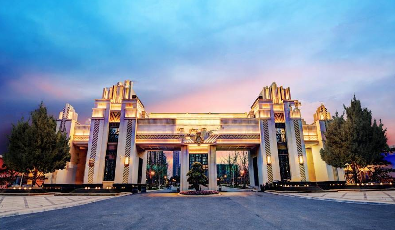 秦皇岛恒大悦府全系生活配套环绕,内享西式浪漫欧式花园,外享半岛公园