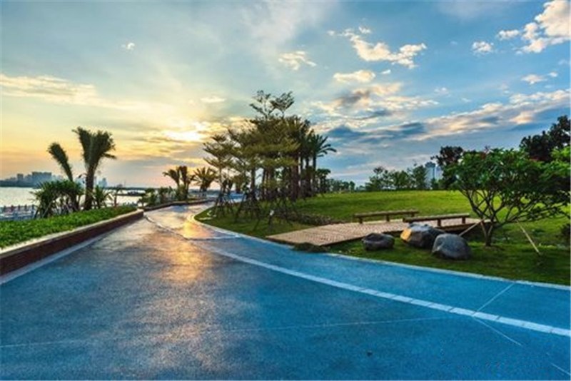 马銮湾新月公园图片