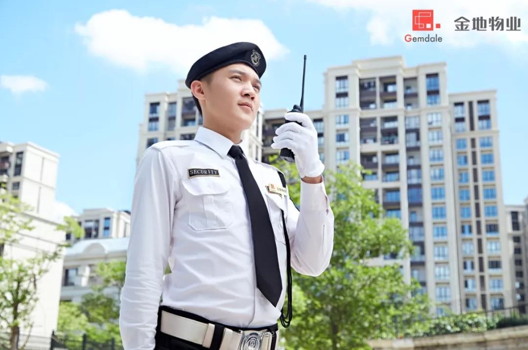 金地物业提供实景图他们365天时刻坚守关注社区内每一个环节的运行