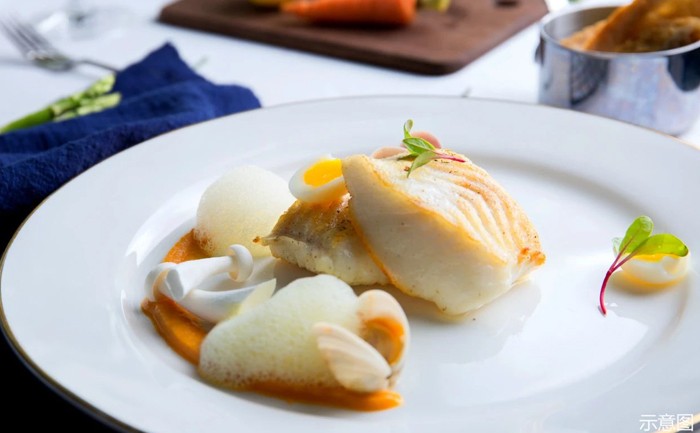 lamb chop法式煎小羊排main course 法餐主菜french sausage法式香肠