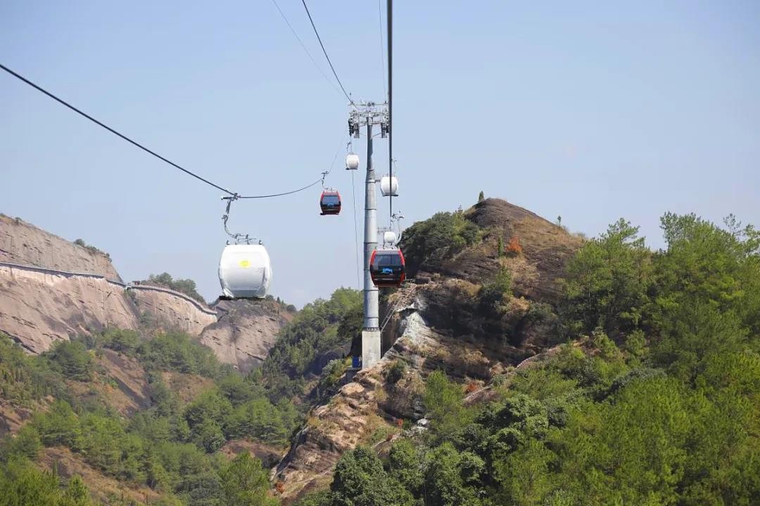 闽西有一座名山天宫山继梅花山,冠豸山索道建成开通之后3914次浏览