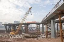 金东中央景观桥顺利合龙！预计明年1月初完工