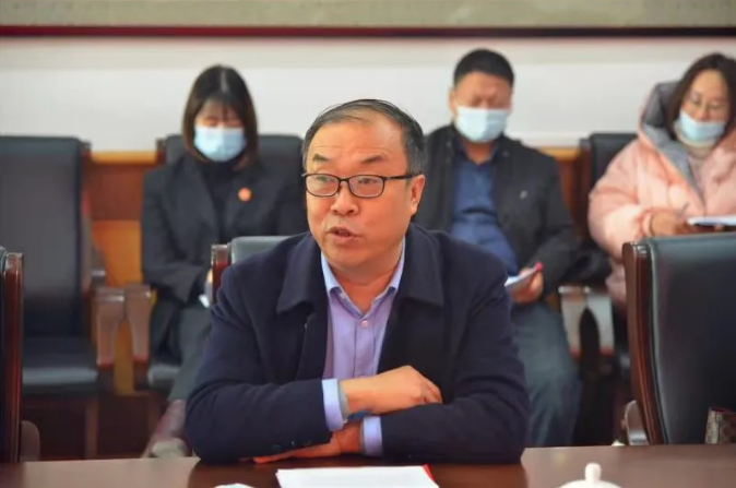 局长韦跃清葫芦岛市中级人民法院副院长郭彪为适应推进清理"僵尸企业"
