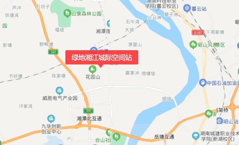 绿地湘江城际空间站周边配套怎么样？附近有什么学校吗？