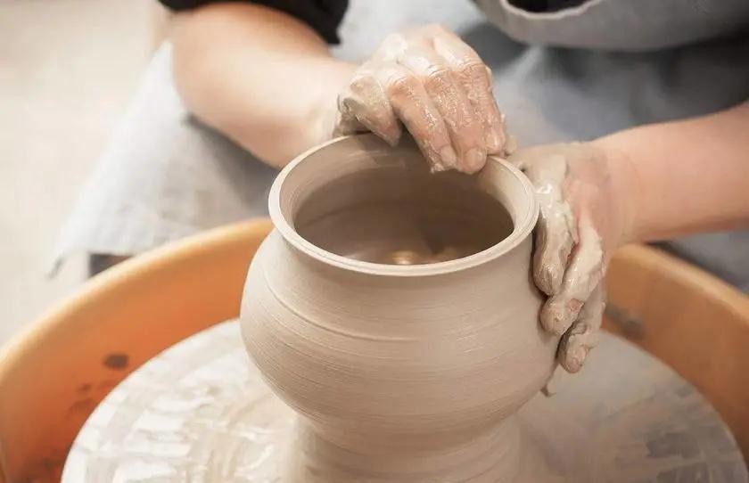 陶艺时光亲子共乐周末来恒大珺睿府玩转陶艺diy