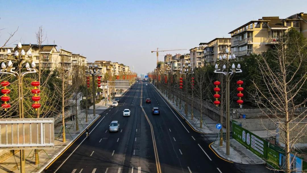 清风北路及万年东路改造提升项目项目位于顺庆区搬罾街道,金台镇等地