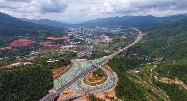 雲南又有兩條高速公路通車!途經大理南澗及