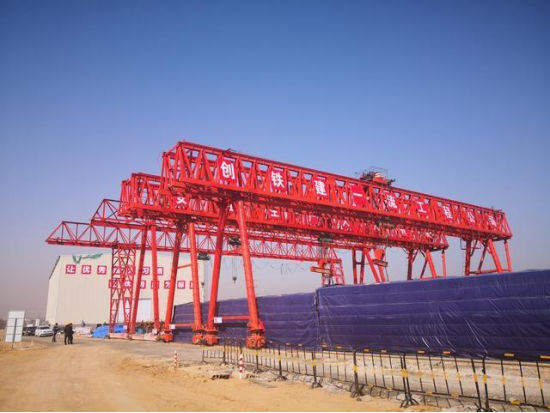 青岛西海岸新区长昆立交桥即将建成通车