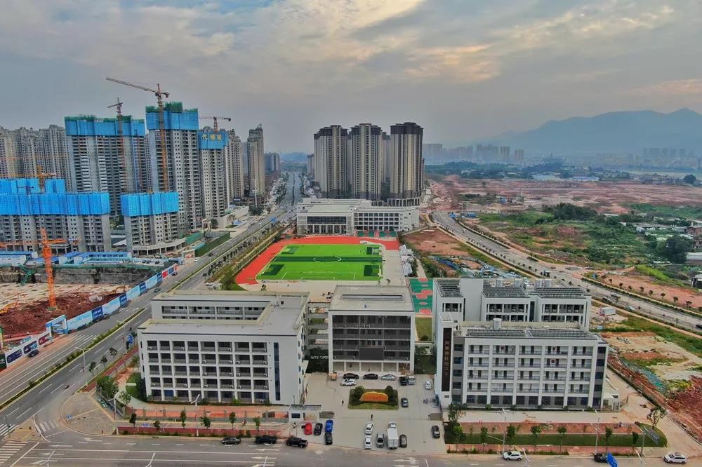 碧桂园未来城学校即将奠基开工,用实际行动鼎力支持河源教育事业发展
