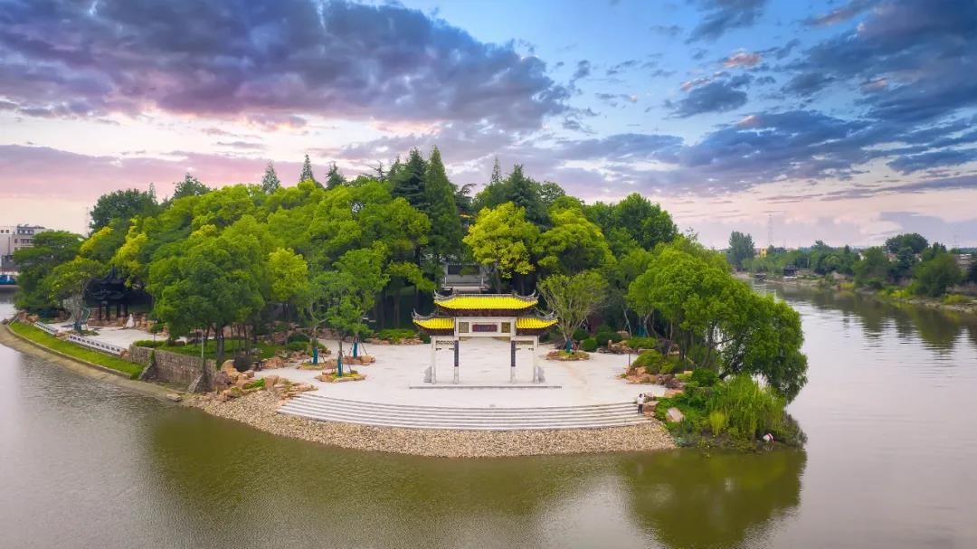 潤揚溼地森林公園,太陽島高爾夫球場,途居國際露營營地,瓜洲古渡公園.