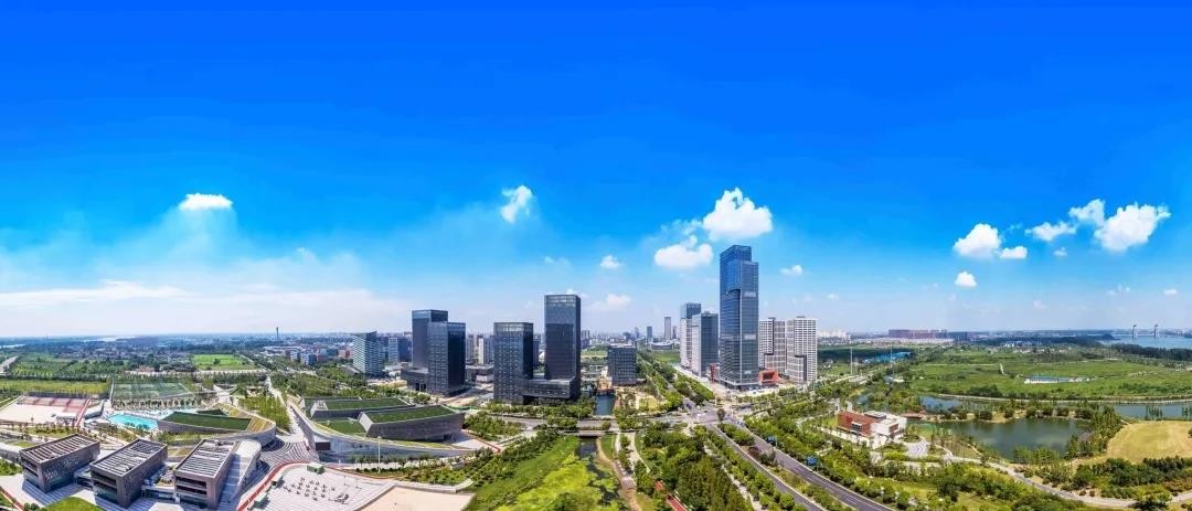 5平方公里,是目前扬州新城开发的的重 点区域,也是未来大扬州一体两翼