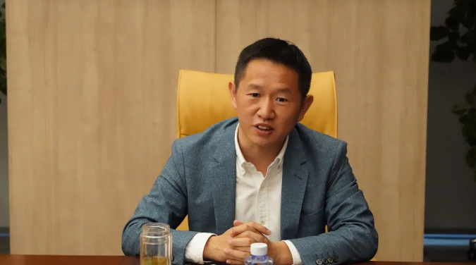 万兴集团董事长龚俊先生对万兴近几年"立足合肥,布局全省,放眼全国"的