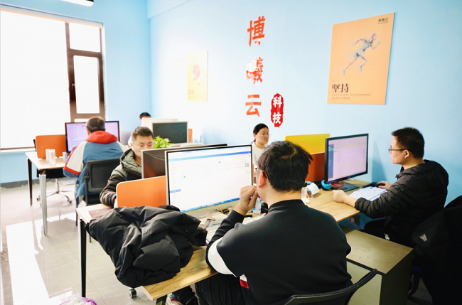 理想创业大厦对外招商啦!运城高标准,高规格的写字楼,欲租从速!