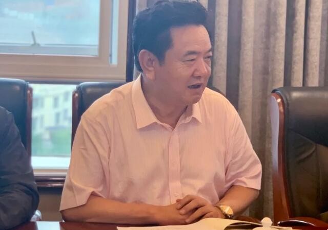 省政协民宗委领导一行到大理佳利集团举行"政协委员工作室"授牌仪式-