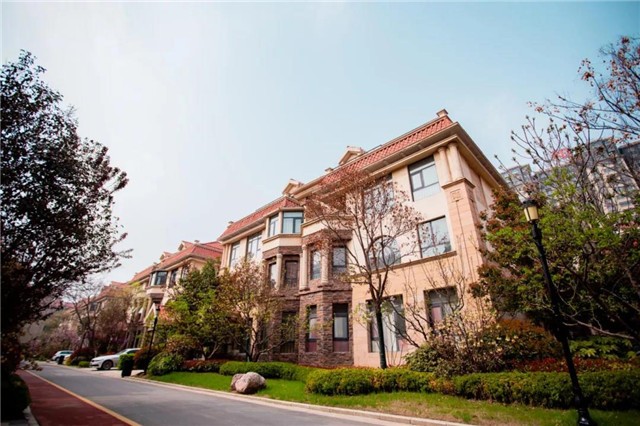 此生有一栋,足以慰平生泰和兴龙湾别墅